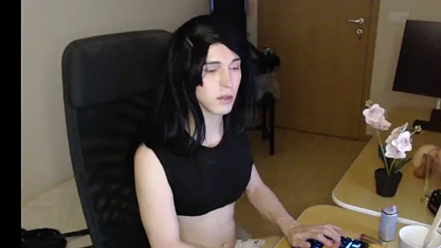 Pearl_Inferno live sex cam