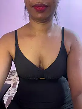 tamil_Aarathi's cam snapshot