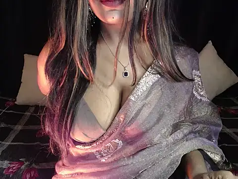 Naughtyy_stripgirl's cam snapshot