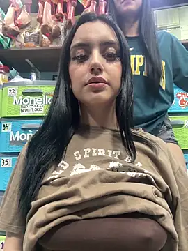 Lucy_699 live sex cam