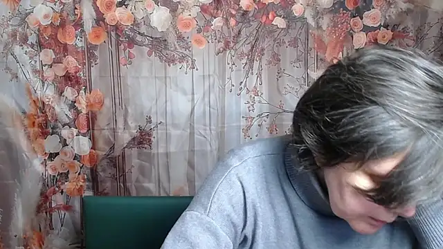 LunaDobra's cam snapshot