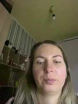 VikiLove765's cam snapshot