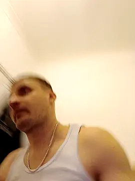 Levarboy's cam snapshot