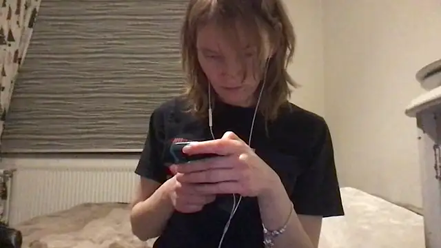 Kittymarlene's cam snapshot