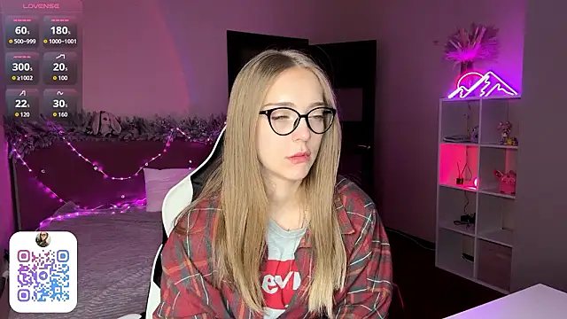 EvaPeace's cam snapshot