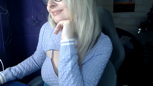 RubiLakros's cam snapshot