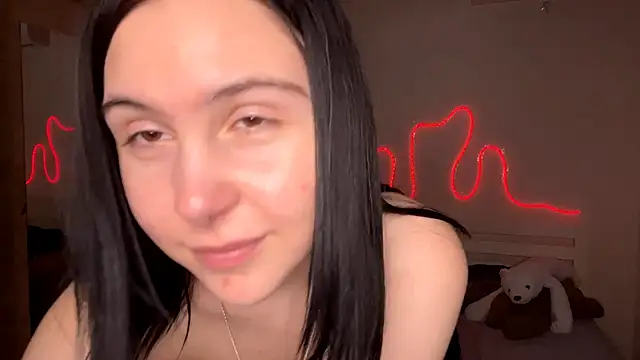 MyraLitterers's cam snapshot