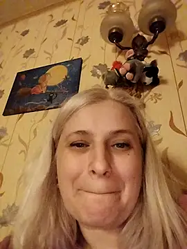 NyushaLollipop's cam snapshot