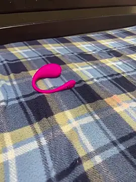 Noamilk live sex cam