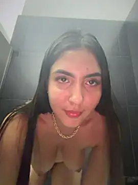 Sofia_Collins-'s cam snapshot