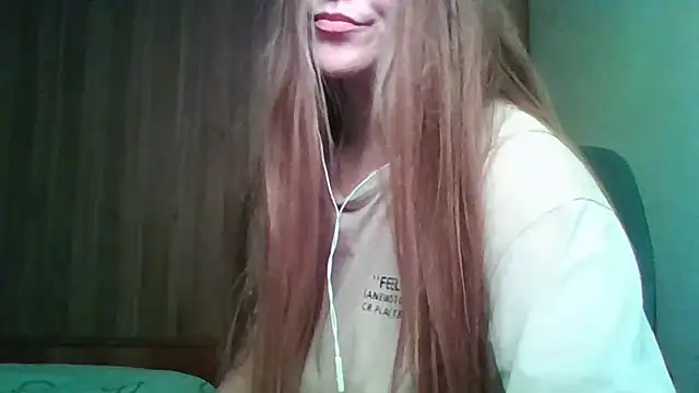 Evasapples's cam snapshot