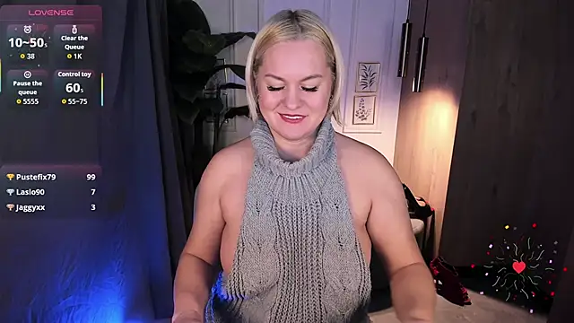 YolandaKiss's cam snapshot