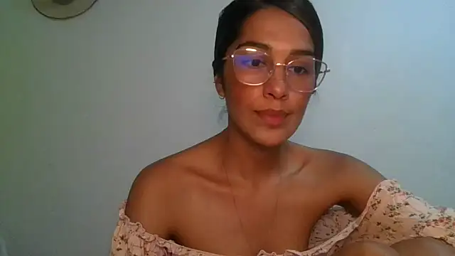 Juanabrunette7's cam snapshot