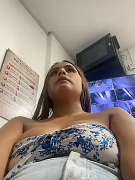 Noa_Harper-'s cam snapshot