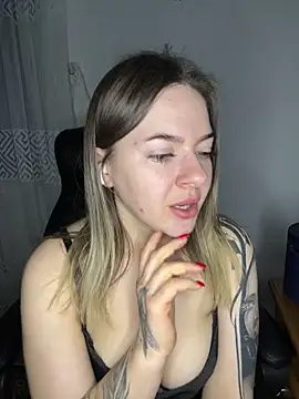 SoniaLav's cam snapshot