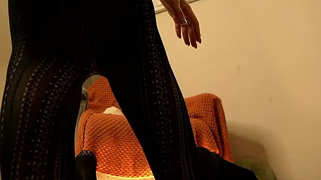 EnchantedIvy's cam snapshot