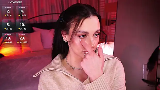 LunaNight's cam snapshot