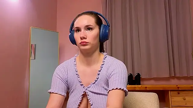 too_sexxxy's cam snapshot