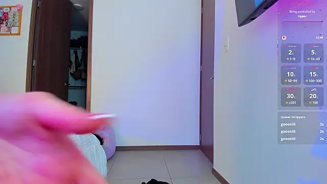 Michelle_Ferrerr's cam snapshot