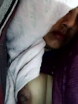 Hasmi_hot09's cam snapshot