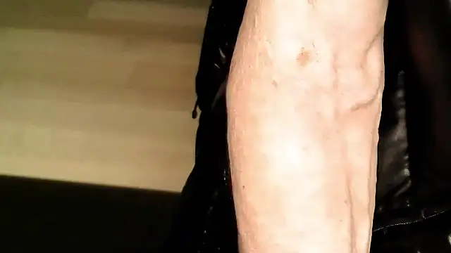 Bigjacky live sex cam