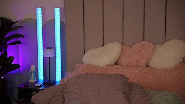 VickySecret96 live sex cam