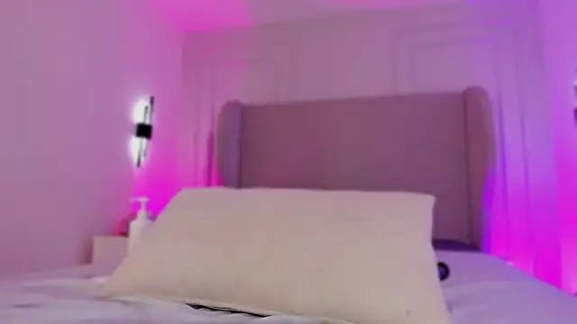 luisah_'s cam snapshot