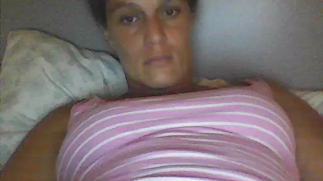 sarahkat86's cam snapshot