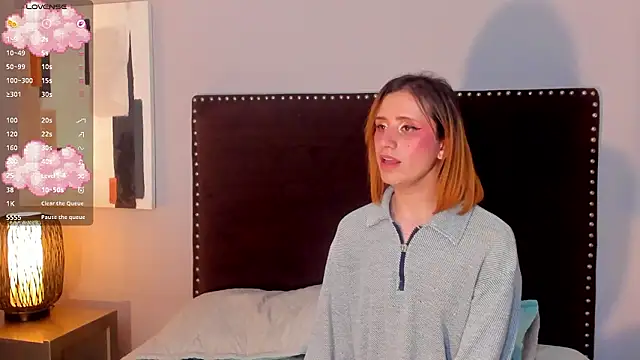 seraphine_star live sex cam