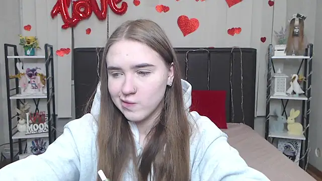 LauraHlot's cam snapshot