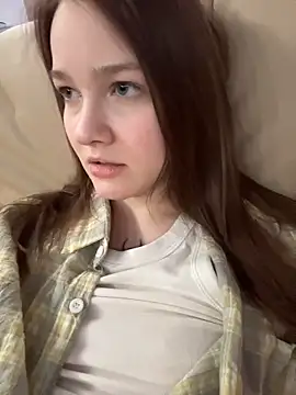 MichelleRoux's cam snapshot