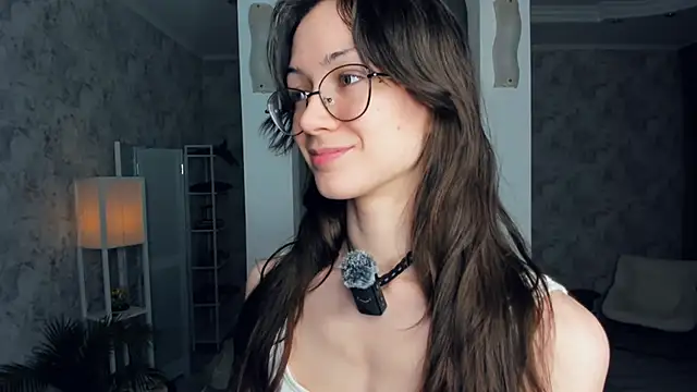 ReneeLippeatt's cam snapshot