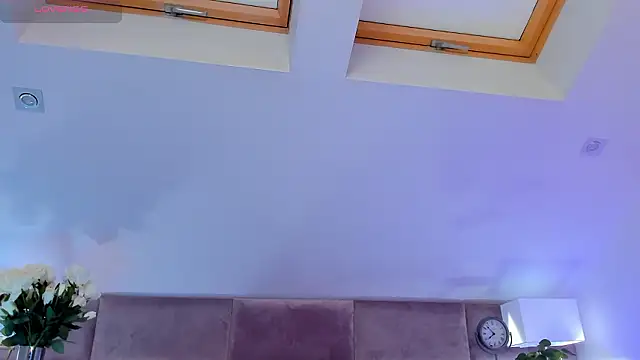 MiaMuse's cam snapshot