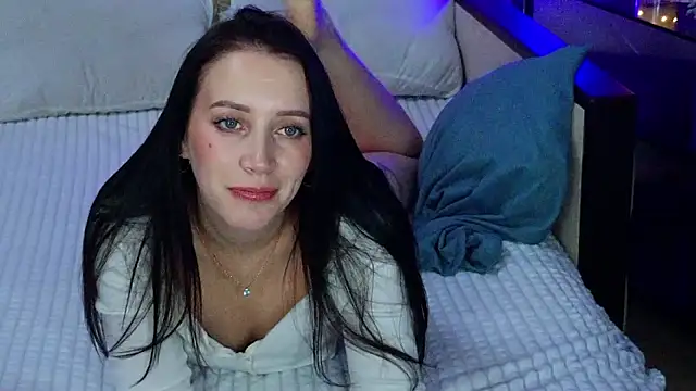 MonicaSweetx's cam snapshot