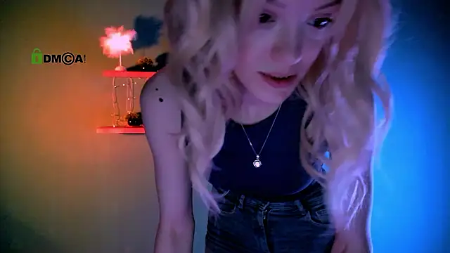 mia_starrr_'s cam snapshot