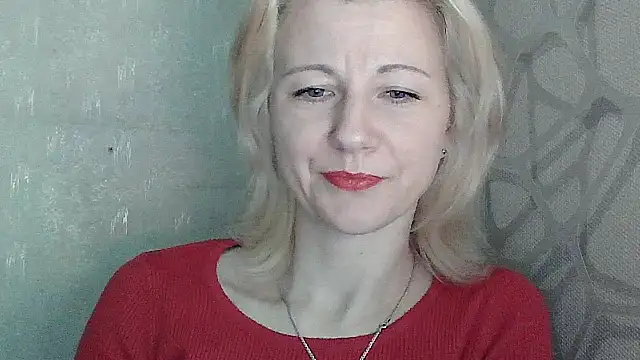 Kitti-Ellison's cam snapshot