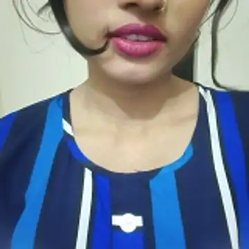 hot_kavya002's cam snapshot