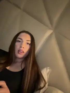 EclipseLunaireSouveraine's cam snapshot