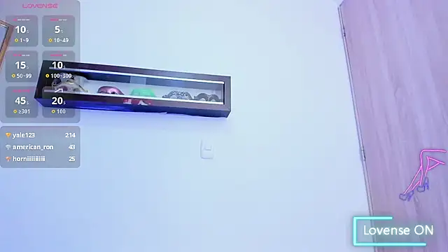 miaroberts69's cam snapshot