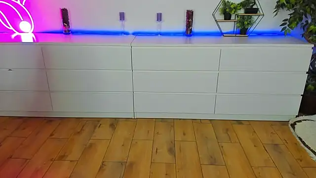 KattyRose8's cam snapshot