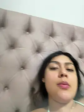 Kleverly_Manson1's cam snapshot