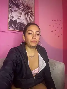 Alaska_euphoria's cam snapshot