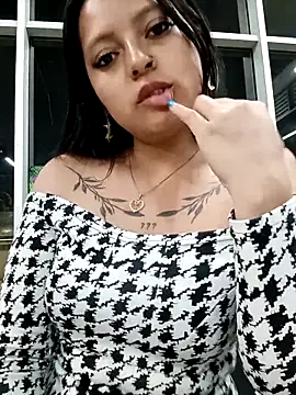 LunaHot_777's cam snapshot