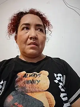 CurvyHeat's cam snapshot