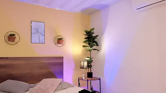 Angel_eros_'s cam snapshot