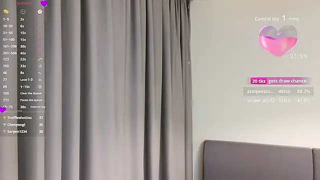 -Xixi520- live sex cam