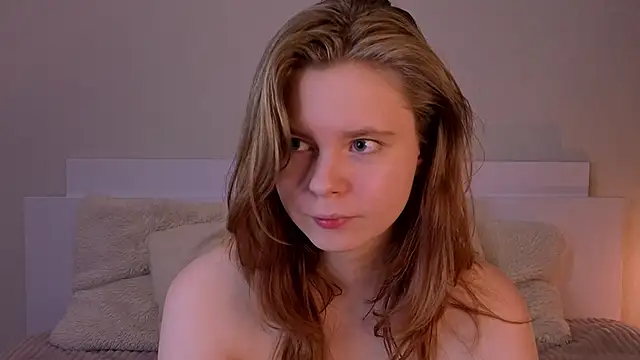 JulietteRain live sex cam