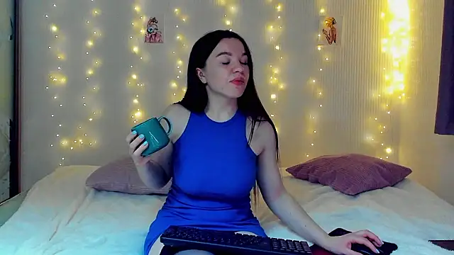 Mia_Mia999's cam snapshot