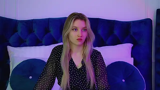 StacyEvances's cam snapshot