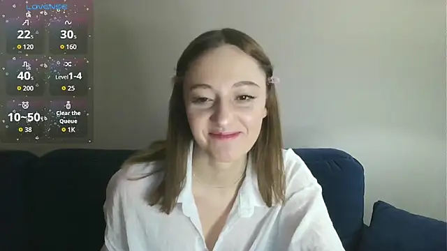 white_liillyy's cam snapshot